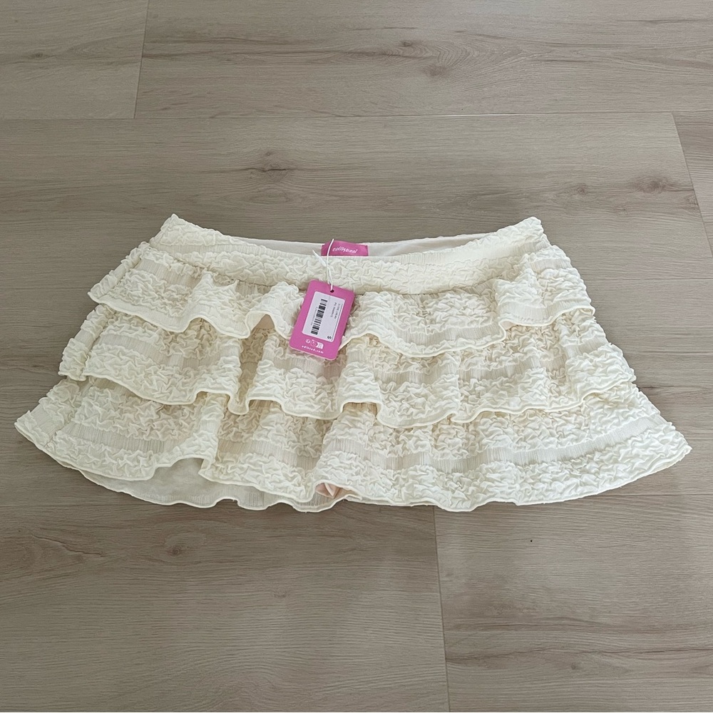 Edikted Cream Lace Ruffle Mini Skort